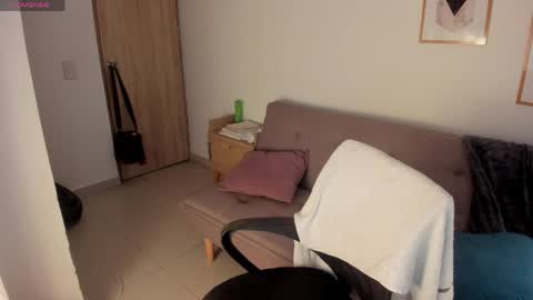 Snapshot of susan_arango chatting on April 26, 11:57 pm susan love online show from April 26, 11:57 pm