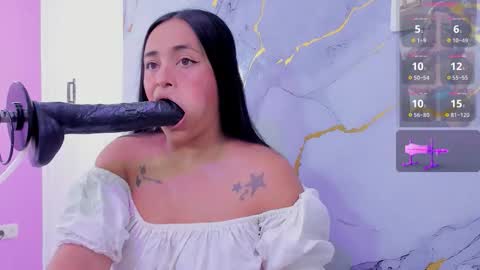 Snapshot of susan_bigass chatting on February 5, 11:26 am Susan online show from February 5, 11:26 am