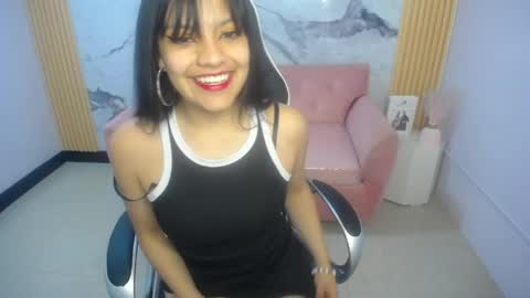 Susy online show from April 8, 7:58 pm