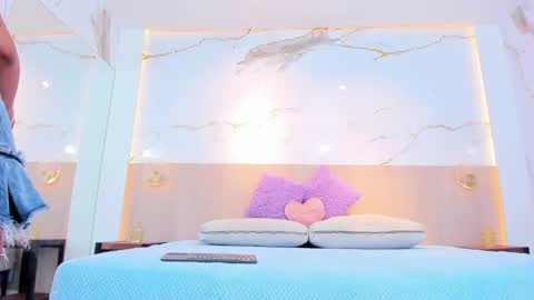 Susan online show from October 9, 3:21 pm