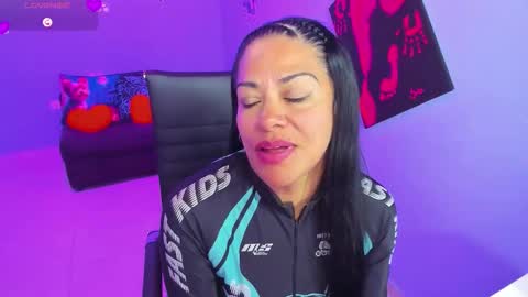 susan ramires online show from December 3, 4:09 am