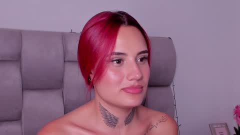 Susan online show from February 1, 8:16 pm