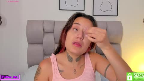 Susan online show from April 6, 7:26 pm