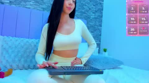 Snapshot of susana_ross8 chatting on November 21, 5:17 am susana_ross8 online show from November 21, 5:17 am