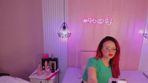 SusanaBell  online show from May 6, 9:31 pm