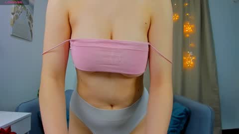 Lisa online show from December 18, 12:54 am