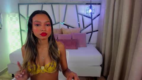 susanna_cute online show from December 22, 12:35 pm