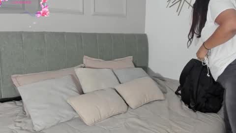 Amelia  online show from March 26, 12:11 pm