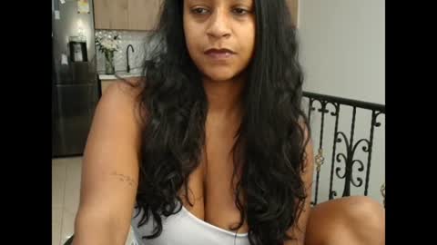 Snapshot of susanrhodes_ chatting on July 7, 10:41 am Susan Rhodes online show from July 7, 10:41 am