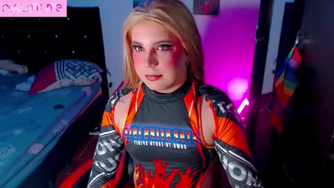 Snapshot of susej_exotic69 chatting on December 20, 11:37 pm ale online show from December 20, 11:37 pm