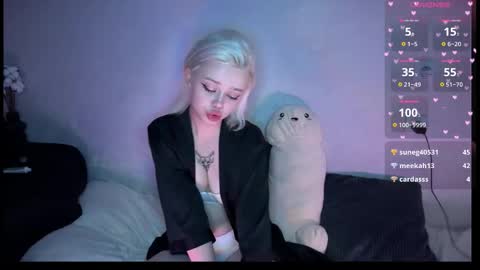 Snapshot of susieevans chatting on September 14, 9:25 pm Sue online show from September 14, 9:25 pm