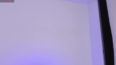 susisuarez online show from March 25, 3:34 am