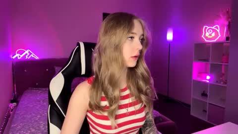 Jessica online show from March 8, 8:23 pm