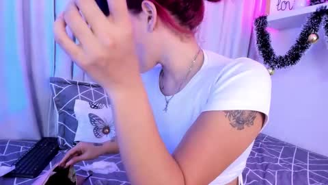 Snapshot of susyy7 chatting on December 4, 7:44 pm susyy online show from December 4, 7:44 pm