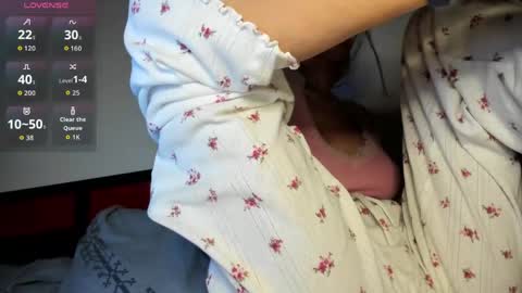 suuzykissuxoxo online show from April 5, 8:17 pm