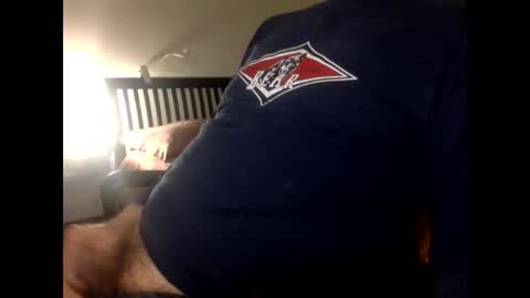 Snapshot of suxgiu chatting on February 21, 7:32 pm DownSoul online show from February 21, 7:32 pm