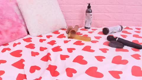 suzan_30 online show from May 21, 7:43 pm