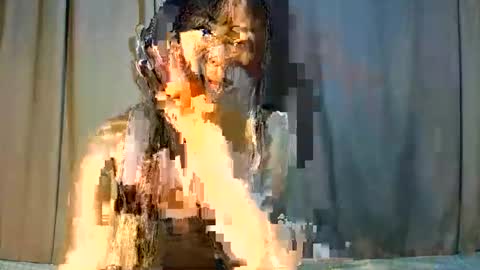 Snapshot of suzeie404 chatting on April 10, 7:51 pm suzeie404 online show from April 10, 7:51 pm