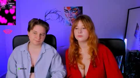 Snapshot of suzi_love chatting on October 18, 7:20 am suzi_love online show from October 18, 7:20 am