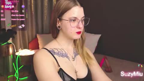 suzymiu online show from February 11, 11:48 am