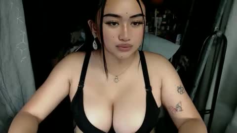 Angelic Baby online show from April 30, 2:45 pm