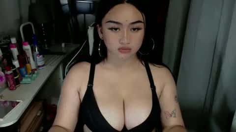 Angelic Baby online show from May 12, 2:47 pm