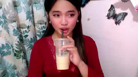 Jasmine online show from May 4, 8:54 am