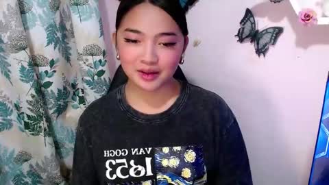 Jasmine online show from May 12, 6:05 pm