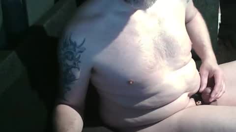 ArnSwart online show from December 11, 6:04 am