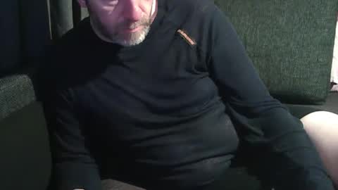 ArnSwart online show from April 5, 11:02 pm