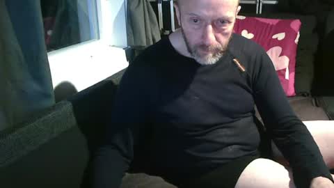 Snapshot of swartarn chatting on June 14, 12:52 am ArnSwart online show from June 14, 12:52 am