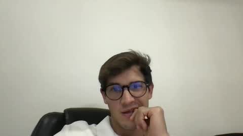 Snapshot of swboymx chatting on January 8, 12:35 am swboymx online show from January 8, 12:35 am