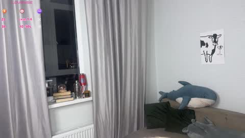 Snapshot of sweeety_chloe chatting on February 14, 3:31 pm Chloe online show from February 14, 3:31 pm