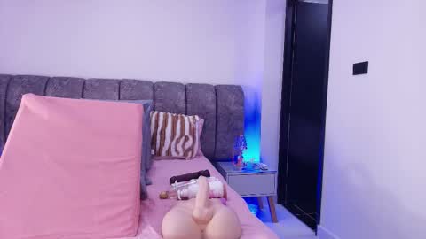 Debora  online show from November 11, 11:54 am