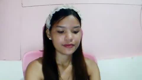 Snapshot of sweet01pinay chatting on June 5, 1:39 pm sweet01pinay online show from June 5, 1:39 pm