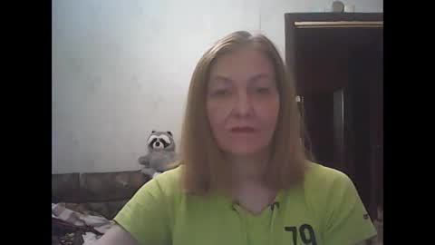 sweet4blonde67 online show from May 6, 6:57 pm