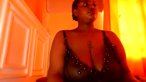 sweet52537 online show from December 15, 10:41 am