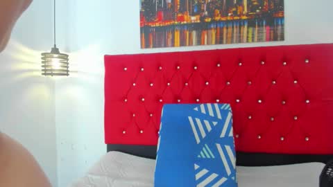 Carolina online show from December 14, 5:07 pm