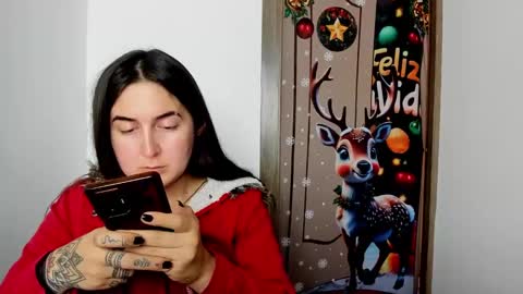 Snapshot of sweet__suck69bitch chatting on January 21, 9:57 pm sweet__suck69bitch online show from January 21, 9:57 pm