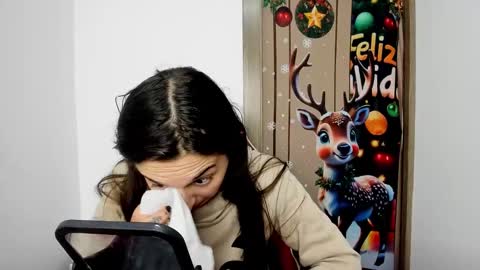 Snapshot of sweet__suck69bitch chatting on February 14, 10:14 pm sweet__suck69bitch online show from February 14, 10:14 pm