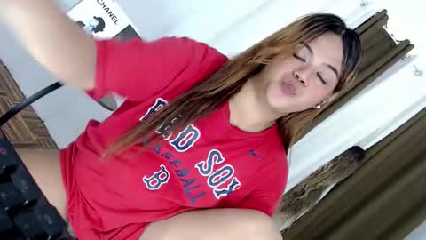 CLEO online show from December 21, 8:54 am