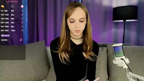 Call me Alis   online show from March 24, 1:05 pm