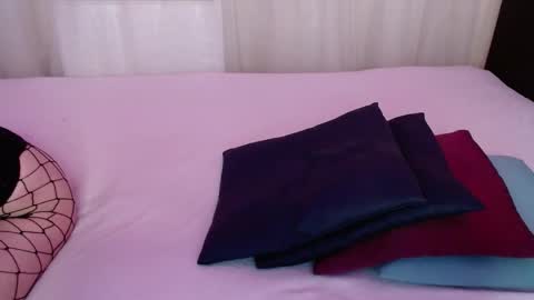 Alice online show from September 12, 6:52 pm