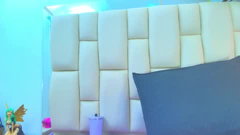 Snapshot of sweet_amye chatting on October 25, 7:08 pm Amye online show from October 25, 7:08 pm