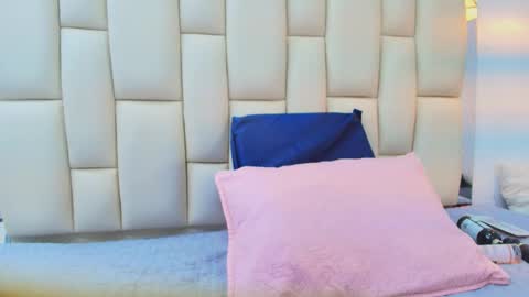 Snapshot of sweet_amye chatting on December 2, 7:20 pm Amye online show from December 2, 7:20 pm