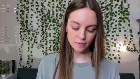 Snapshot of sweet_and_flirt chatting on November 11, 7:30 am Alice online show from November 11, 7:30 am