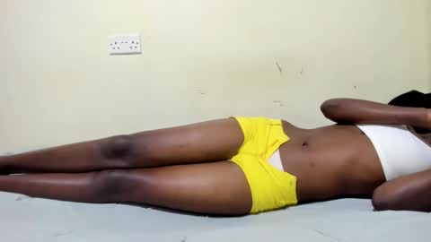 Snapshot of sweet_arya1 chatting on January 8, 6:21 pm sweet_arya1 online show from January 8, 6:21 pm