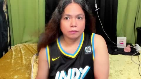 izza  izzasweet online show from May 15, 10:50 pm