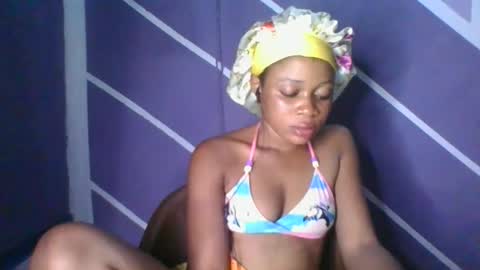 baby girl online show from January 8, 11:29 pm