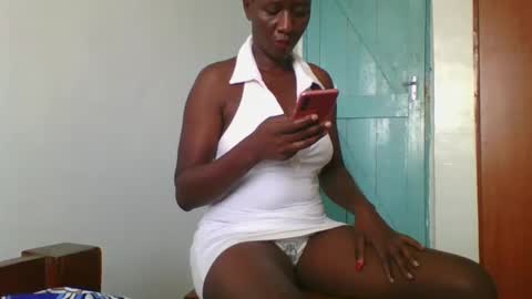 bella online show from February 3, 6:56 am